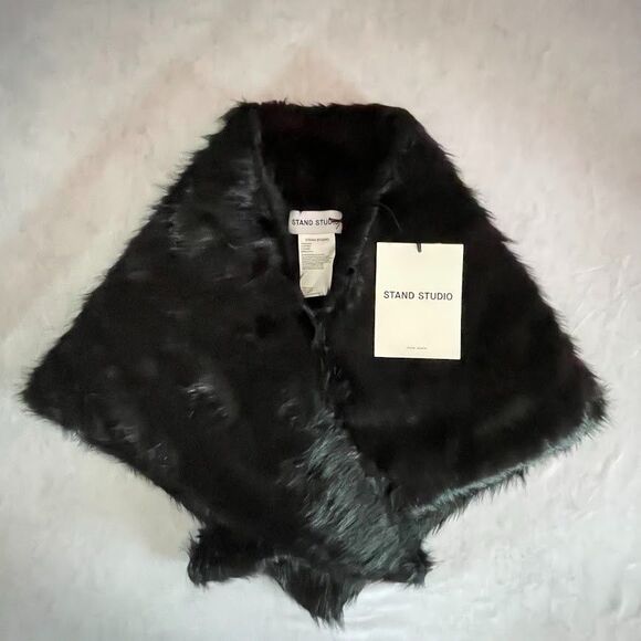 STAND STUDIO Clover Scarf Black Faux Fur Pony Hair Stole 23"x52" Womens OS NEW! - Picture 1 of 14